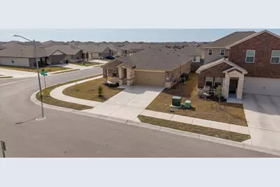 1003 Round Bale Road, Hutto, TX 78634 - Photo 3