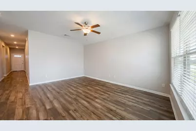 1003 Round Bale Road, Hutto, TX 78634 - Photo 21