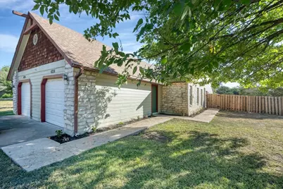 421 Fantail Loop #B, Lakeway, TX 78734 - Photo 19
