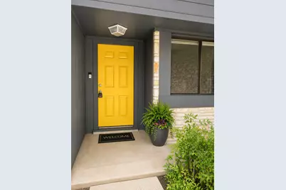 10512 Timbercrest Lane, Austin, TX 78750 - Photo 3