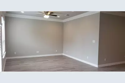 100 Everett Court #B, Jarrell, TX 76537 - Photo 5