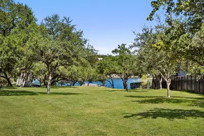 909 Brooks Hollow Road, Lakeway, TX 78734 - Photo 15