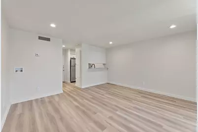 3819 Southway Drive #108, Austin, TX 78704 - Photo 9