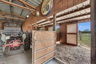 2187 Hwy 290 E, McDade, TX 78650 - Photo 29