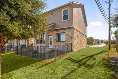 2105 Town Centre Drive #36, Round Rock, TX 78664 - Photo 27