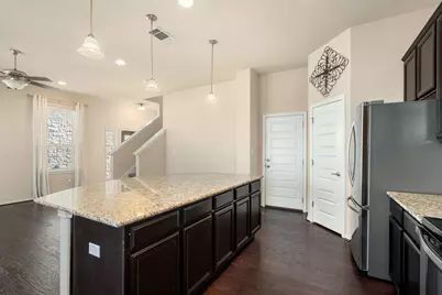 2105 Town Centre Drive #36, Round Rock, TX 78664 - Photo 9