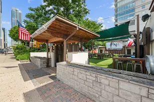 505 W 7th St, Austin, TX 78701 - Photo 33