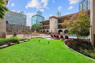 505 W 7th St, Austin, TX 78701 - Photo 11