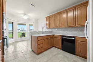 202 High Point Way, Georgetown, TX 78626 - Photo 9