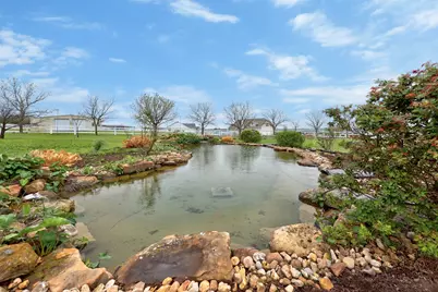 202 Highpoint Way, Georgetown, TX 78626 - Photo 33