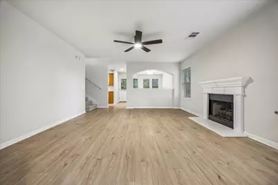 704 Fort Clark Cove, Austin, TX 78745 - Photo 5