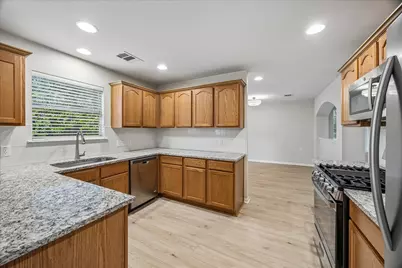704 Fort Clark Cove, Austin, TX 78745 - Photo 11