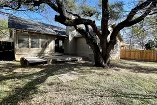 6601 Shiner St, Austin, TX 78729 - Photo 25