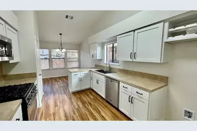 6601 Shiner Street, Austin, TX 78729 - Photo 13