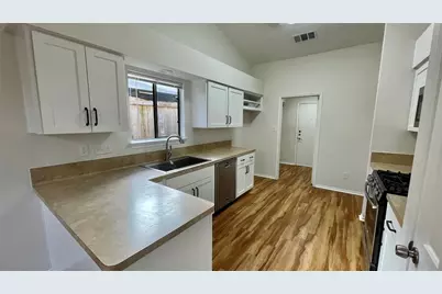 6601 Shiner Street, Austin, TX 78729 - Photo 11