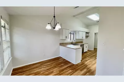 6601 Shiner Street, Austin, TX 78729 - Photo 15