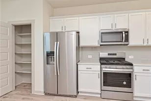 7512 Daves Landing Dr, Austin, TX 78724 - Photo 9