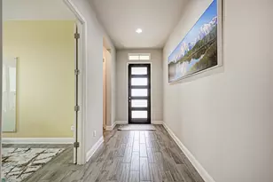 104 Binnacle Dr, Round Rock, TX 78681 - Photo 3