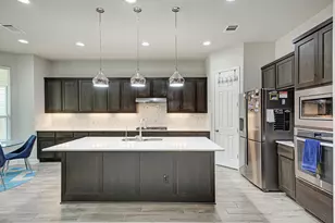 104 Binnacle Dr, Round Rock, TX 78681 - Photo 7