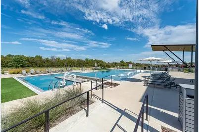 7903 Sutcliffe Drive, Austin, TX 78744 - Photo 27