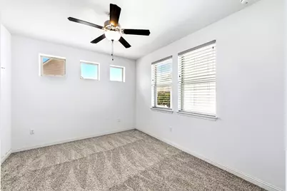 7903 Sutcliffe Drive, Austin, TX 78744 - Photo 17