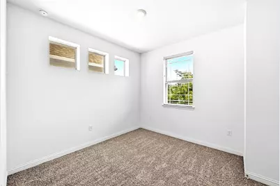 7903 Sutcliffe Drive, Austin, TX 78744 - Photo 21
