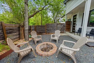2004 E 10th Street #2, Austin, TX 78702 - Photo 35
