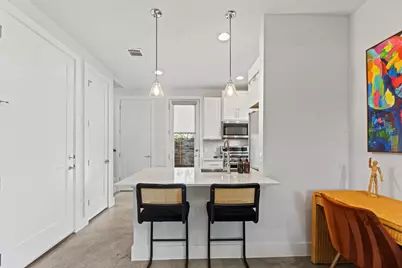 2004 E 10th Street #2, Austin, TX 78702 - Photo 15