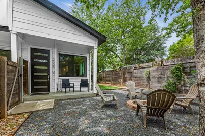 2004 E 10th Street #2, Austin, TX 78702 - Photo 3
