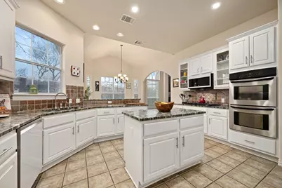 5600 Spurflower Drive, Austin, TX 78759 - Photo 13