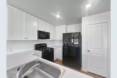 1563 Soapstone Pass, San Marcos, TX 78656 - Photo 7