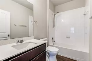 348 Shiner Ln, Georgetown, TX 78626 - Photo 31