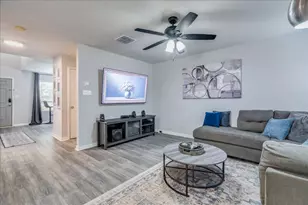 148 Buttercup Way, Kyle, TX 78640 - Photo 7