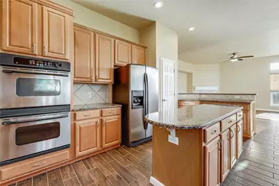 9200 Hurley Cove, Austin, TX 78759 - Photo 13