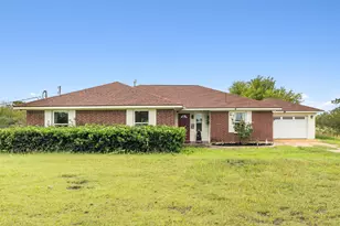 2050 Co Rd 129, Taylor, TX 76574 - Photo 1