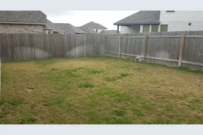 212 Freeman Loop, Liberty Hill, TX 78642 - Photo 17