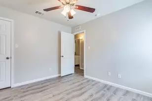 154 Flagstone Trail, Buda, TX 78610 - Photo 21