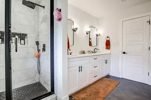 5803 N Hampton Dr, Austin, TX 78723 - Photo 15