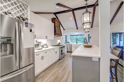 5803 N Hampton Drive, Austin, TX 78723 - Photo 7