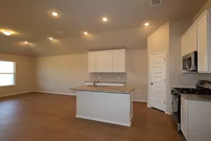 9208 Corvallis Dr, Austin, TX 78747 - Photo 3