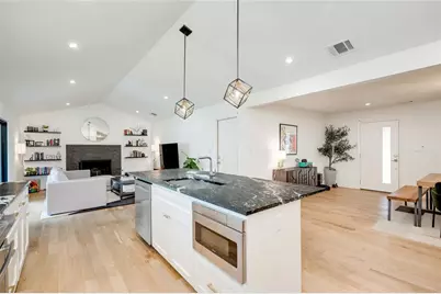 2111 Teakwood Drive, Austin, TX 78757 - Photo 17