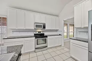 10133 Cassandra Dr, Austin, TX 78717 - Photo 15