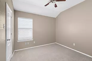 257 Firwood N, Kyle, TX 78640 - Photo 29