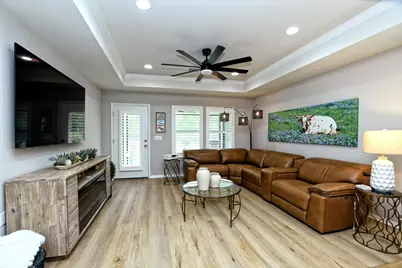 231 Hobby Street, Georgetown, TX 78633 - Photo 5