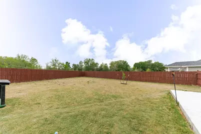 303 Schuyerville Drive, Elgin, TX 78621 - Photo 31