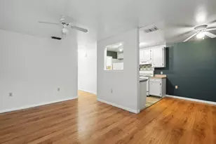 1304 Delano, Austin, TX 78721 - Photo 3