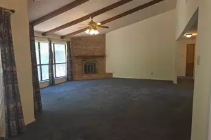 109 Pine Cone Ln, Elgin, TX 78621 - Photo 5