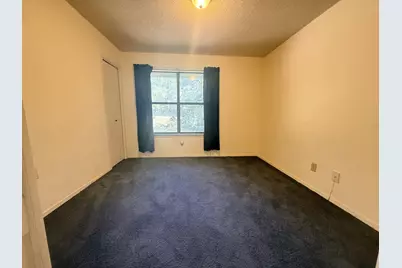 109 Pine Cone Lane, Elgin, TX 78621 - Photo 13