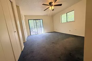 109 Pine Cone Ln, Elgin, TX 78621 - Photo 17