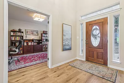 7124 Via Dono Drive, Austin, TX 78749 - Photo 7